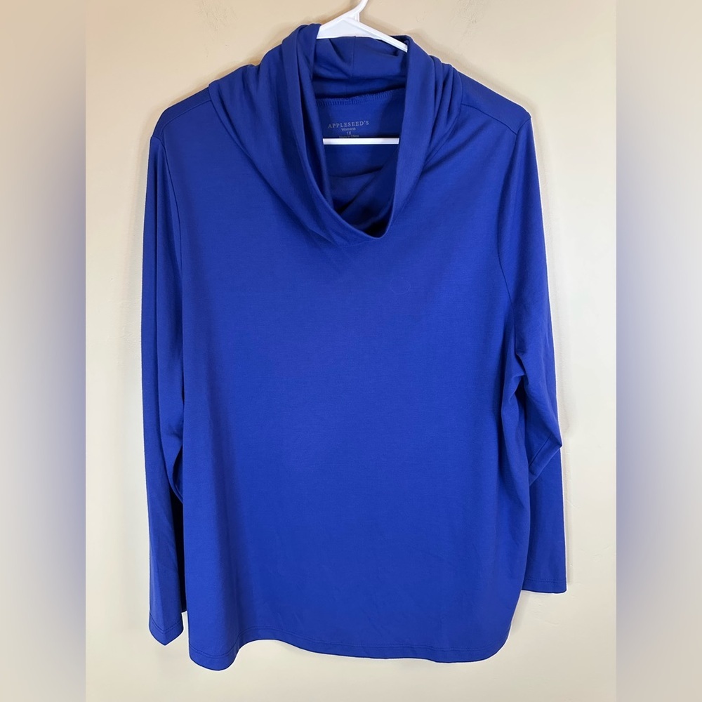 Appleseed's 1X Royal Blue Crewneck Top